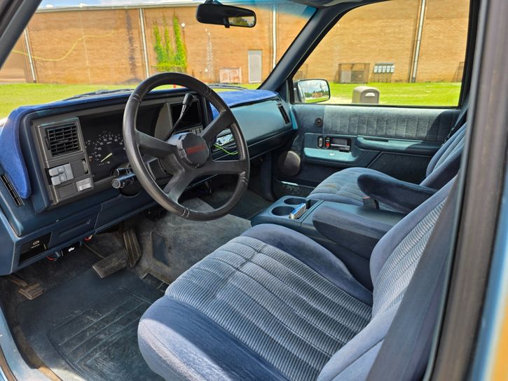 1993-chevrolet-suburban-c1500-hope-mills-nc-for-sale-12
