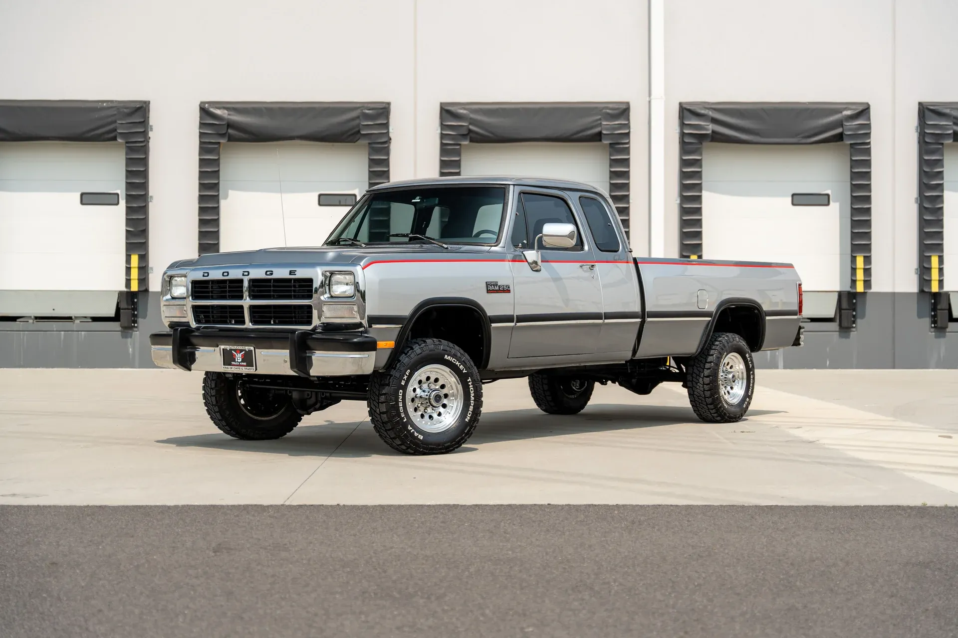 1993-dodge-d250-w250-club-cab-149-wb-4wd (0)