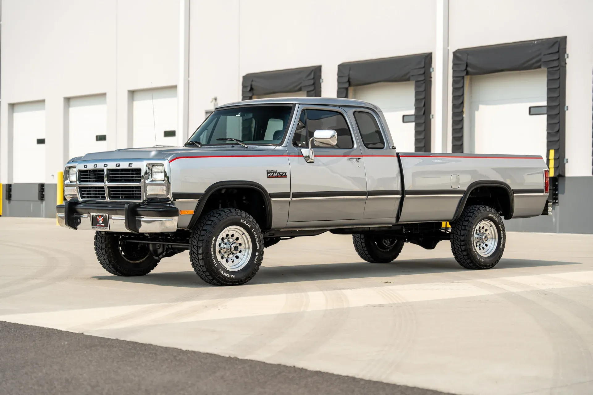 1993-dodge-d250-w250-club-cab-149-wb-4wd (13)