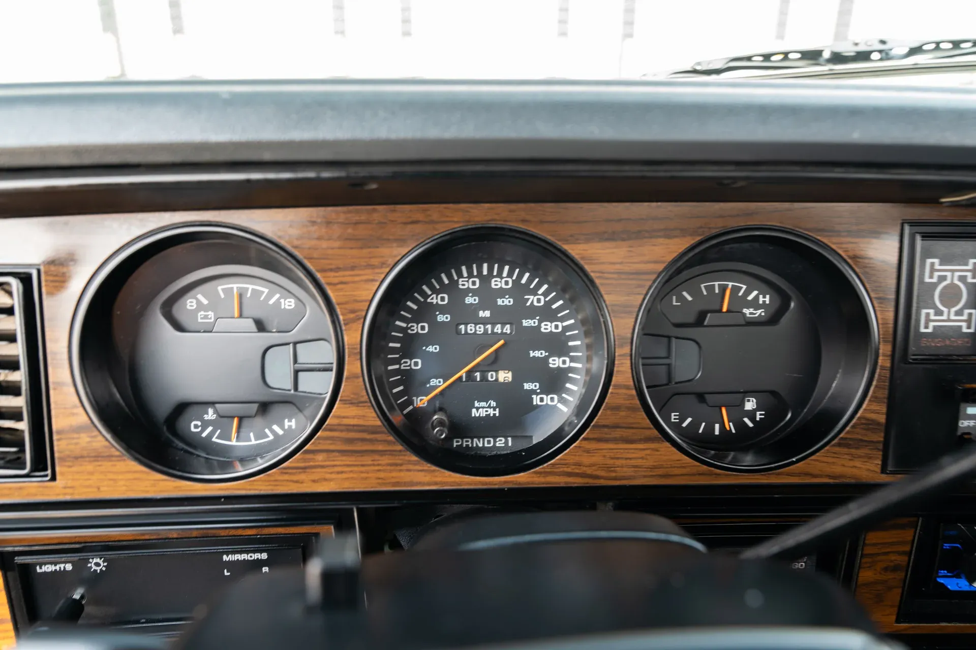 1993-dodge-d250-w250-club-cab-149-wb-4wd (32)