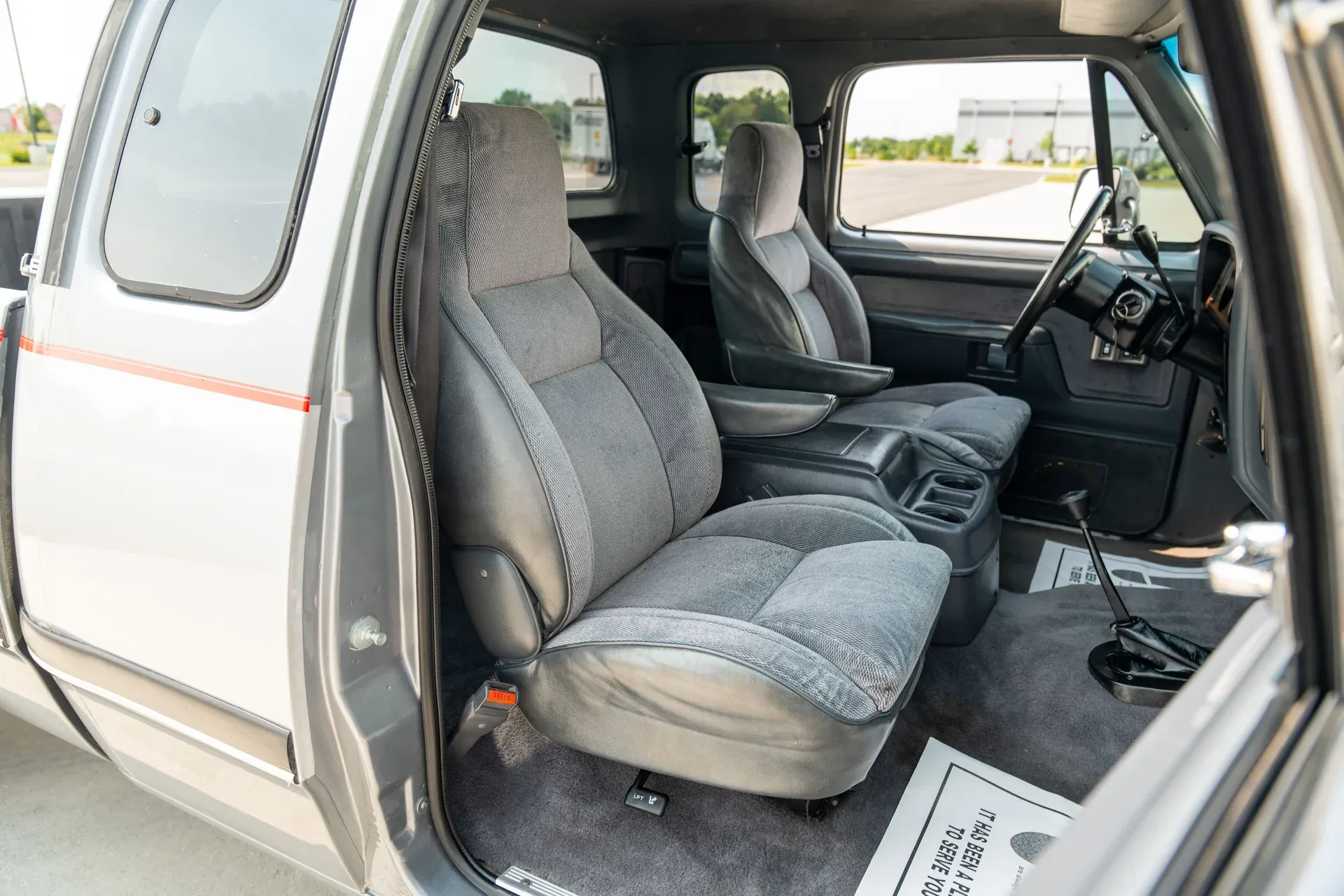 1993-dodge-d250-w250-club-cab-149-wb-4wd (36)