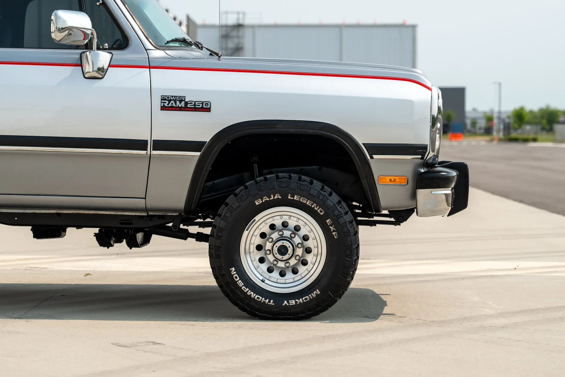 1993-dodge-d250-w250-club-cab-149-wb-4wd (6)