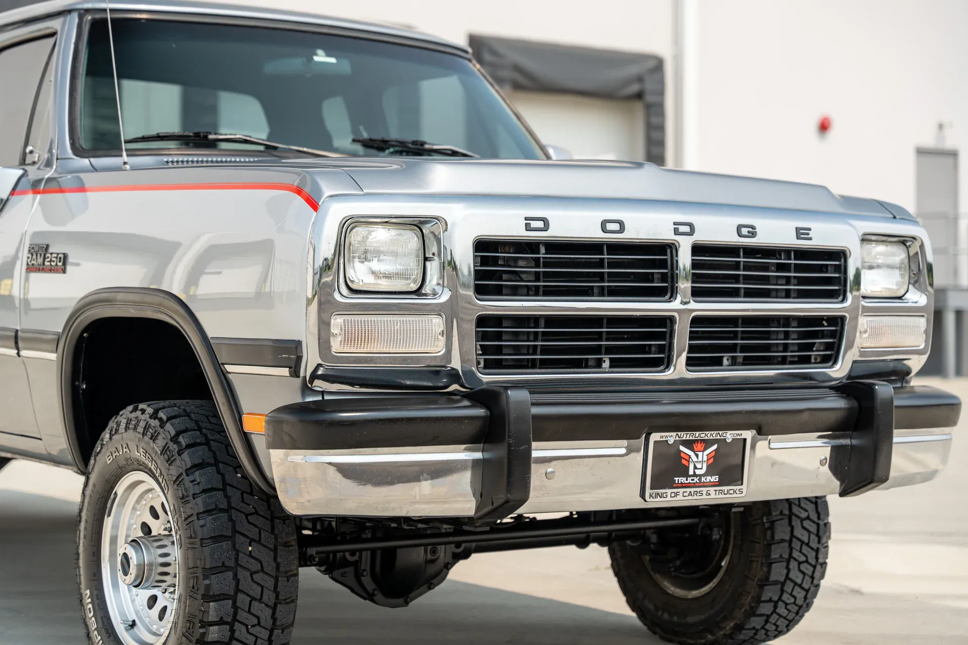 1993-dodge-d250-w250-club-cab-149-wb-4wd (9)