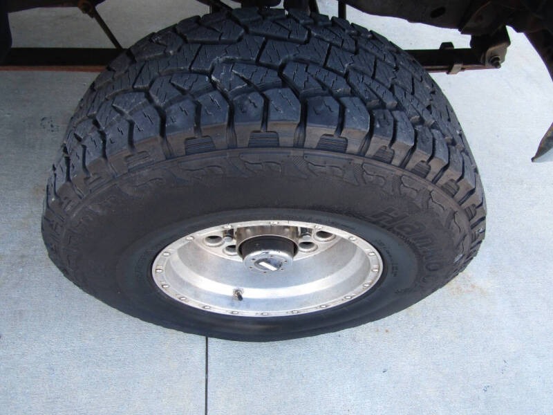 1993-ford-f-350-xlt-centurion-conversion-for-sale-20