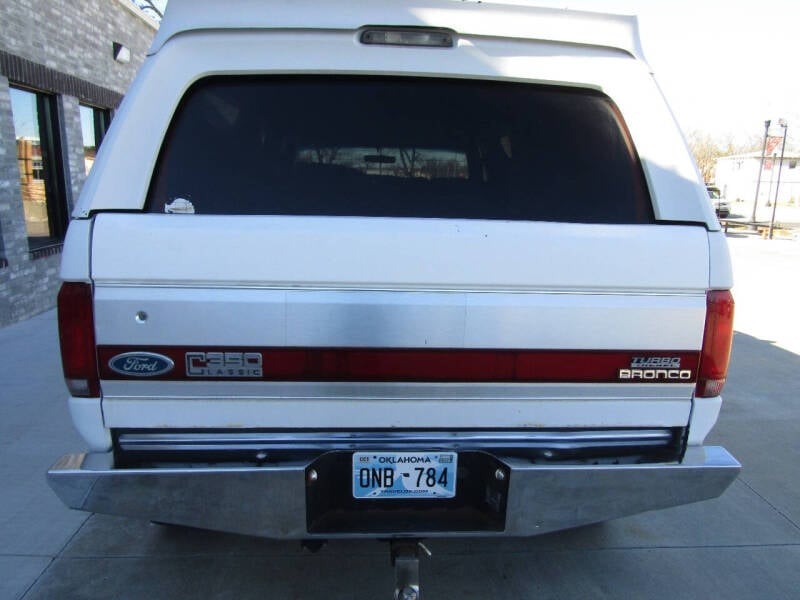 1993-ford-f-350-xlt-centurion-conversion-for-sale-5