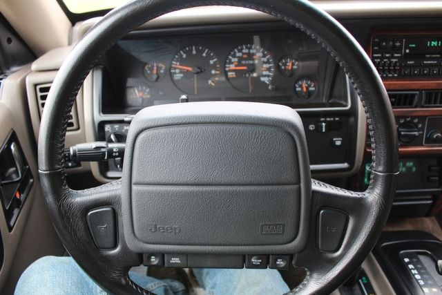 1993-jeep-grand-cherokee-limited-for-sale-14