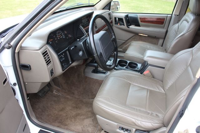 1993-jeep-grand-cherokee-limited-for-sale-21