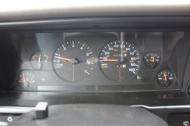 1993-jeep-grand-cherokee-limited-for-sale-27
