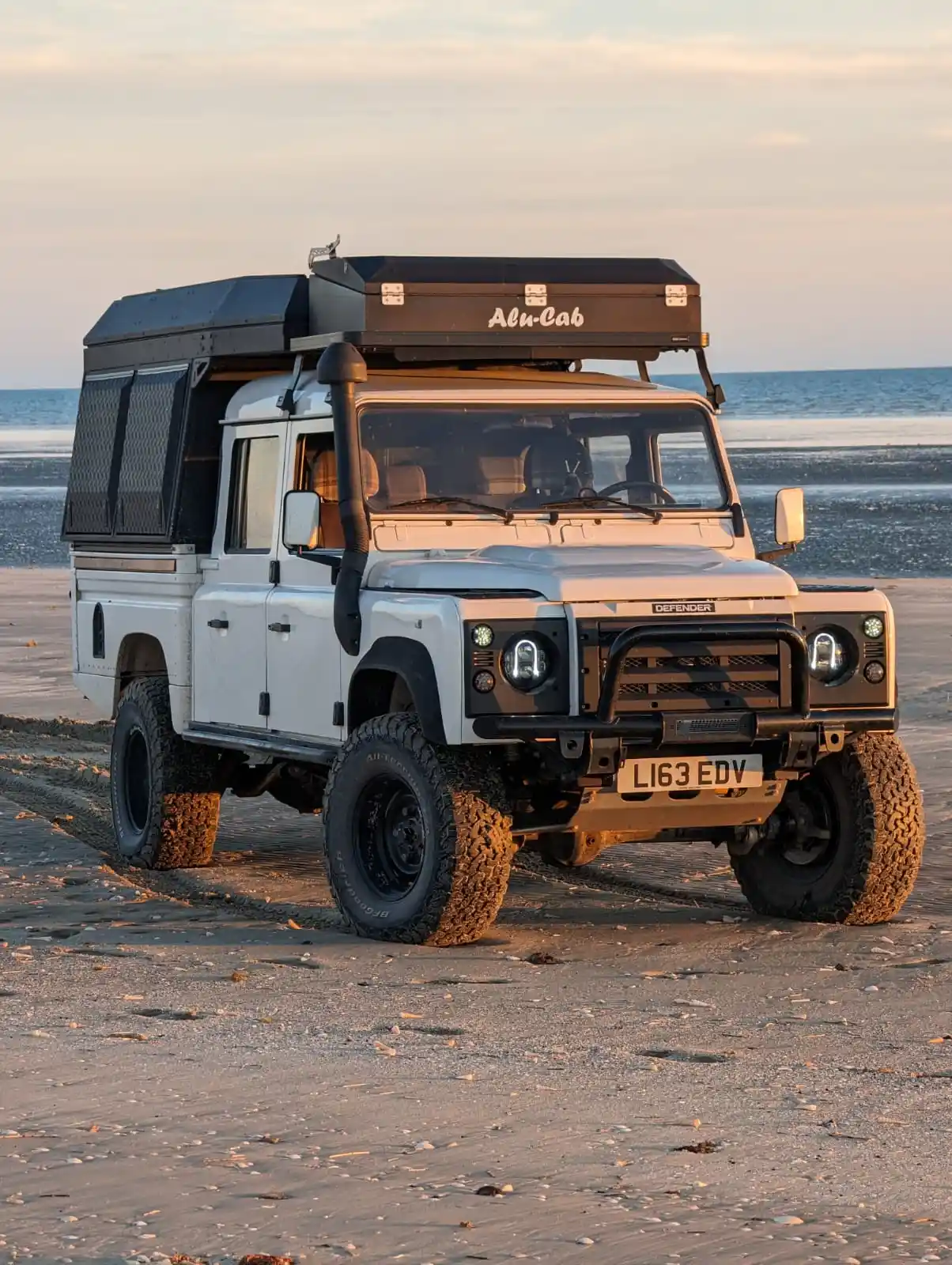 1994 Land Rover Defender 130 Overlander-24