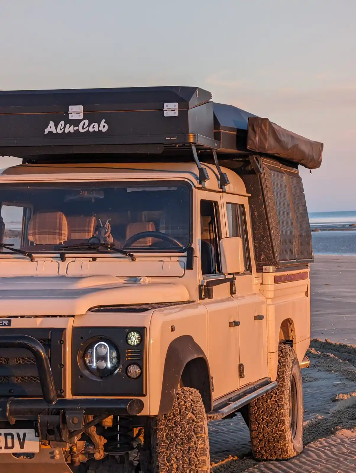 1994 Land Rover Defender 130 Overlander-25