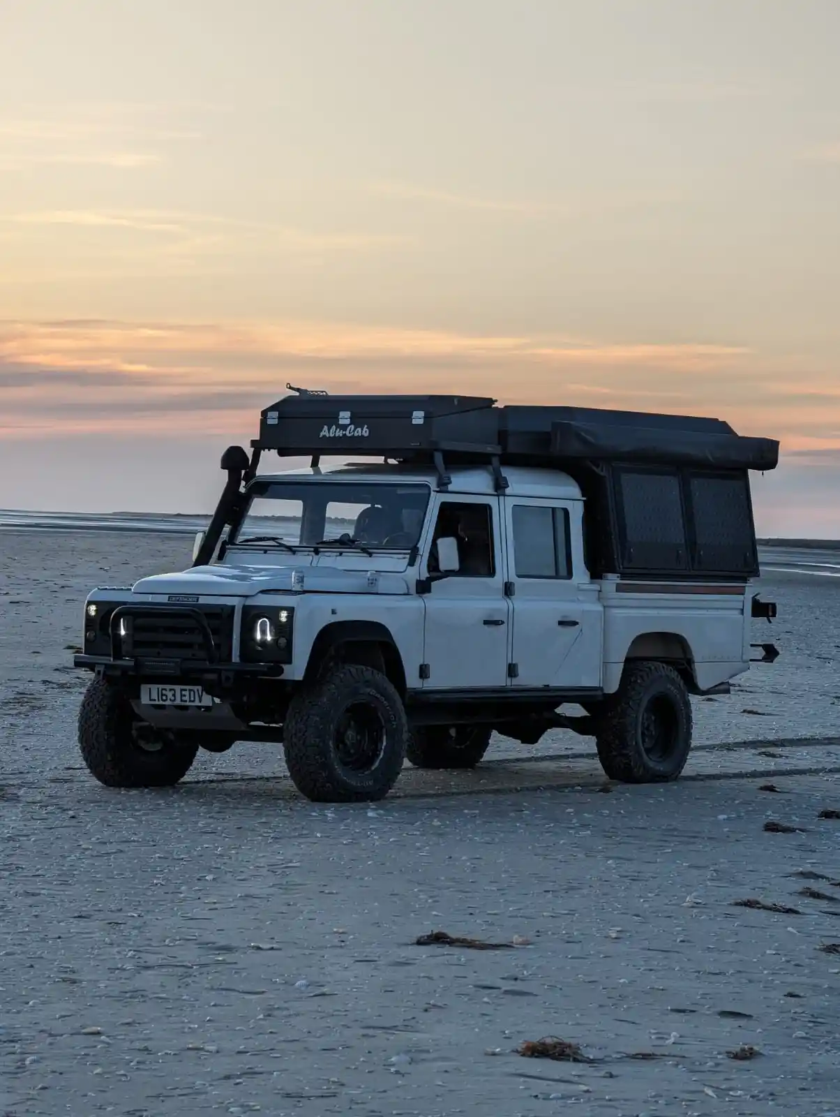 1994 Land Rover Defender 130 Overlander-26