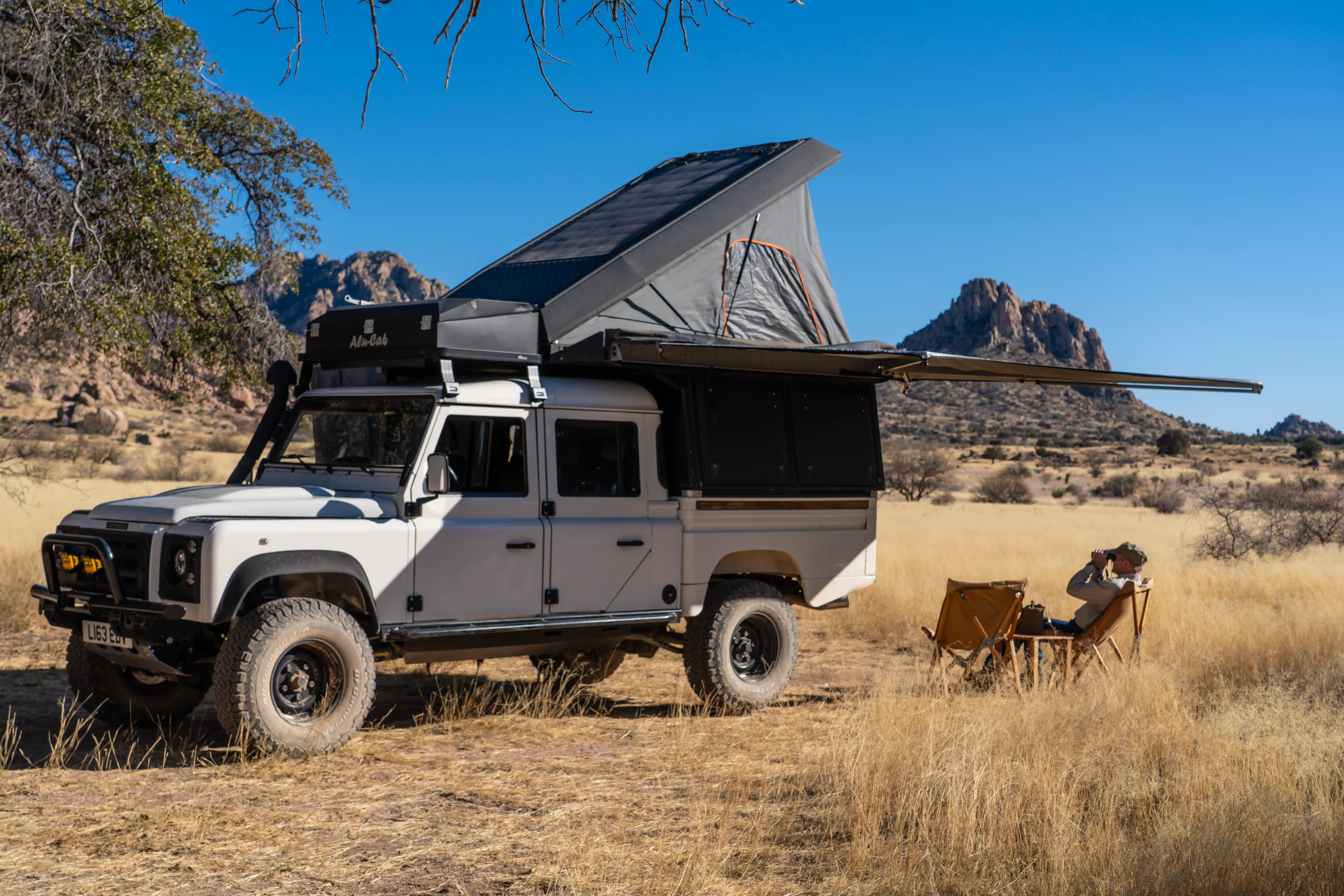 1994 Land Rover Defender 130 Overlander-8
