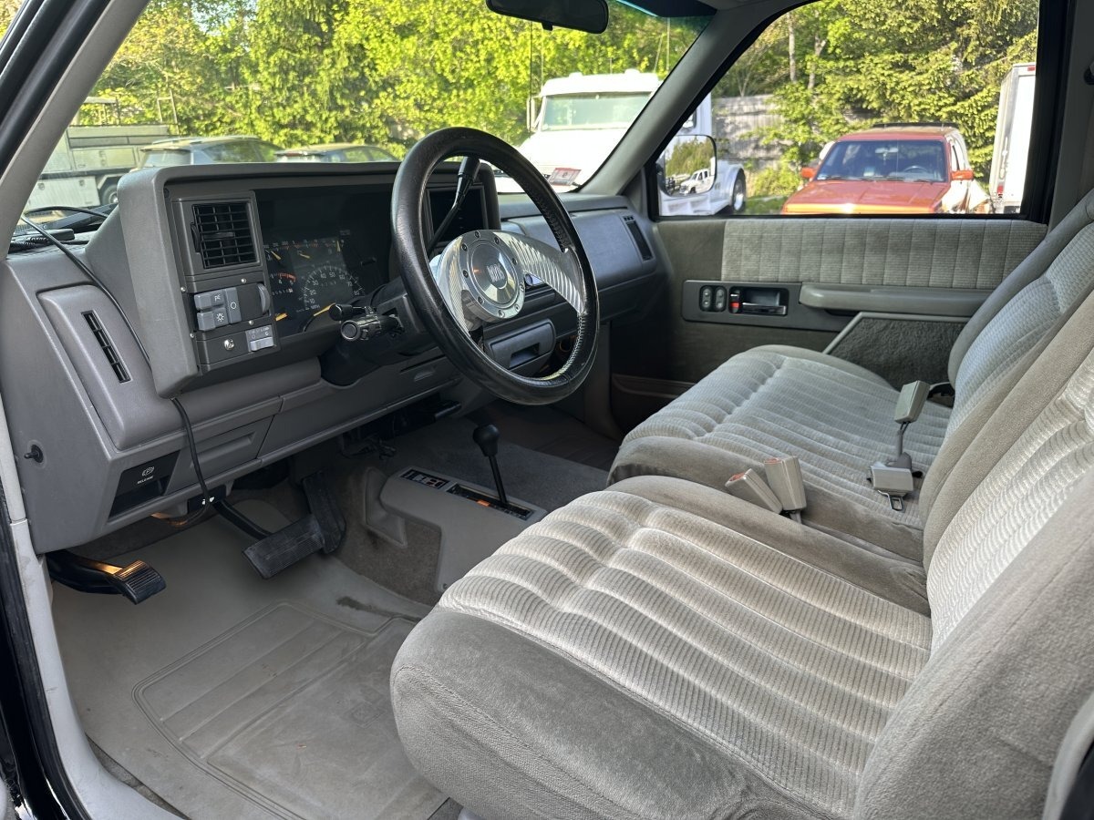 1994-chevrolet-k-1500-extended-cab-step-side-z71-off-road-4x4-29