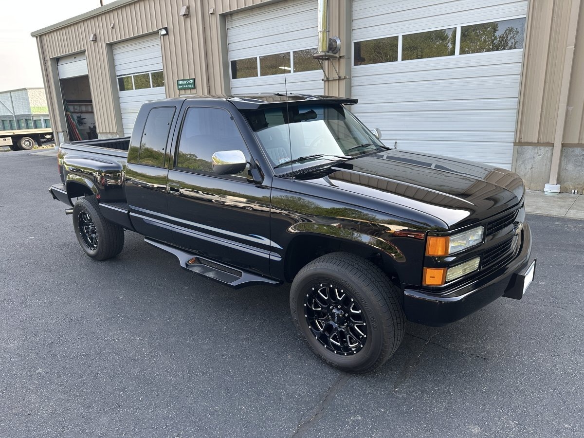 1994-chevrolet-k-1500-extended-cab-step-side-z71-off-road-4x4-3