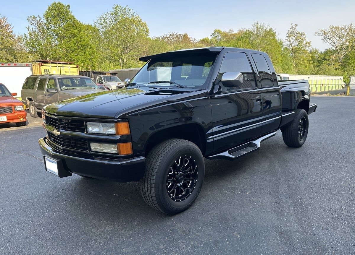 1994-chevrolet-k-1500-extended-cab-step-side-z71-off-road-4x4-4