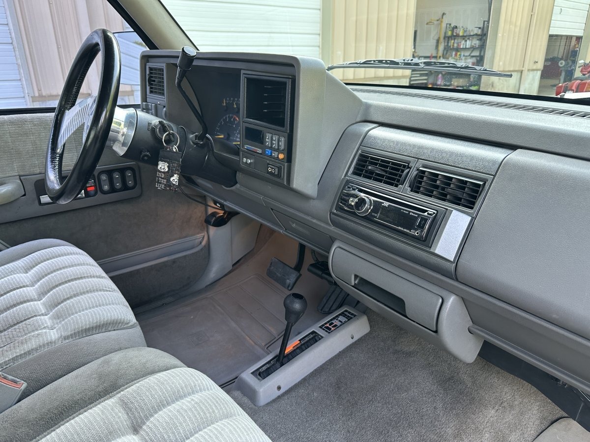 1994-chevrolet-k-1500-extended-cab-step-side-z71-off-road-4x4-49