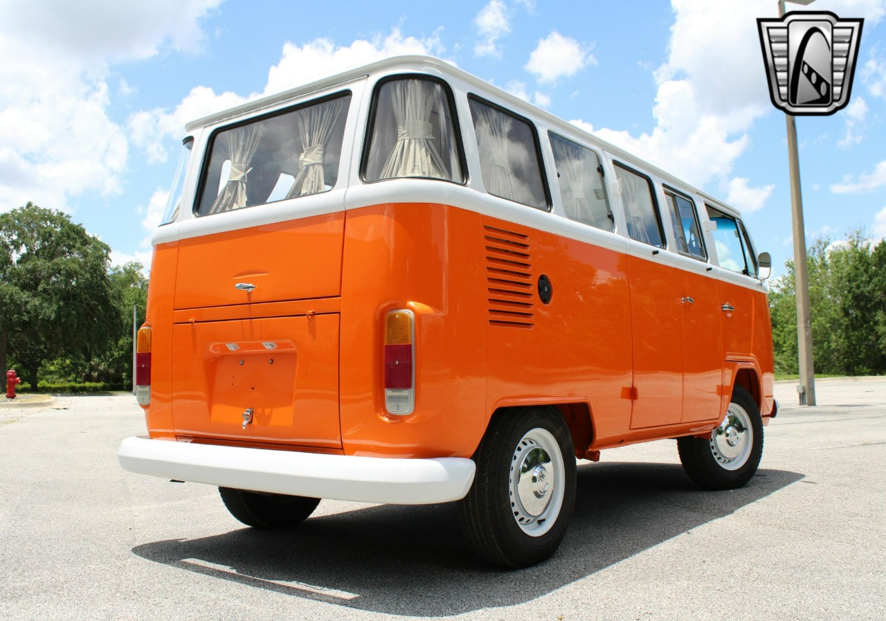 1994-volkswagen-type-2-samba-for-sale-10