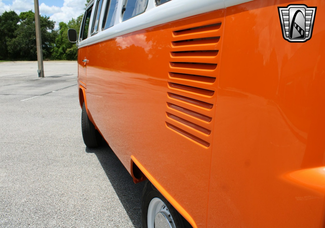 1994-volkswagen-type-2-samba-for-sale-17
