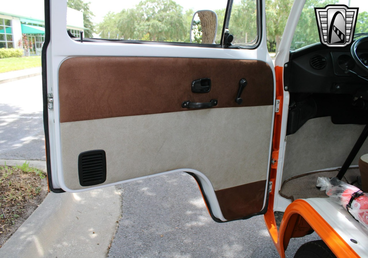 1994-volkswagen-type-2-samba-for-sale-32