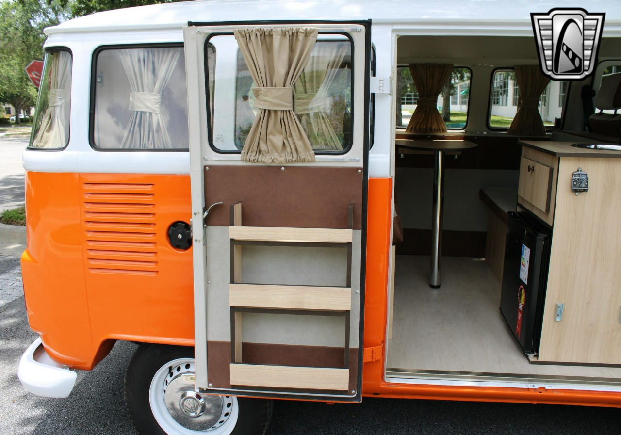 1994-volkswagen-type-2-samba-for-sale-39