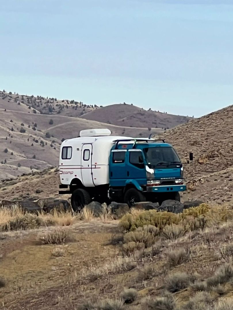 1995 MITSUBISHI CANTER DOKA-46