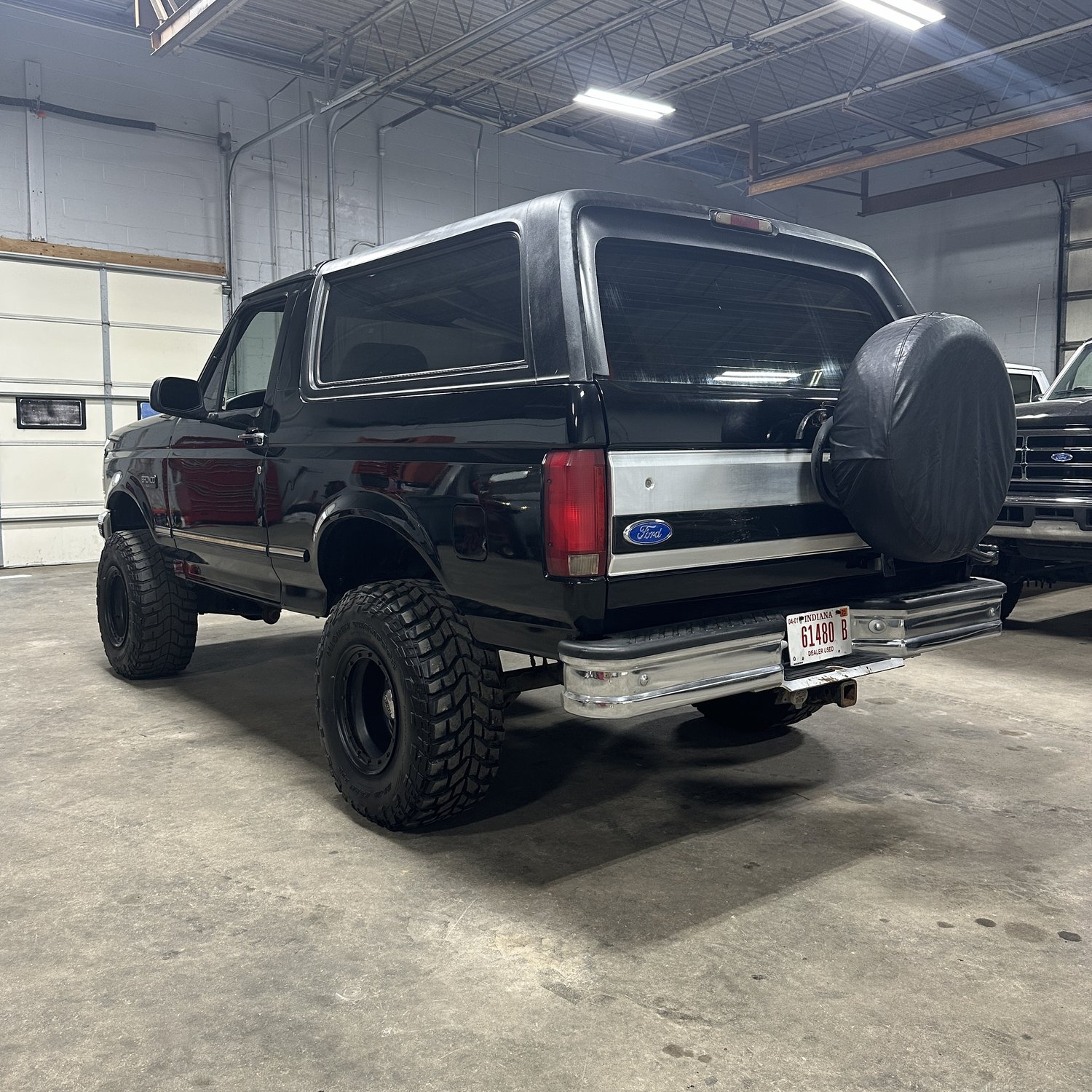 1995-ford-bronco-xlt-for-sale-elkhart-in-02