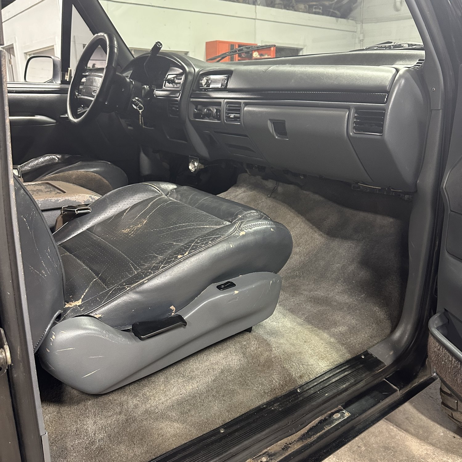 1995-ford-bronco-xlt-for-sale-elkhart-in-20
