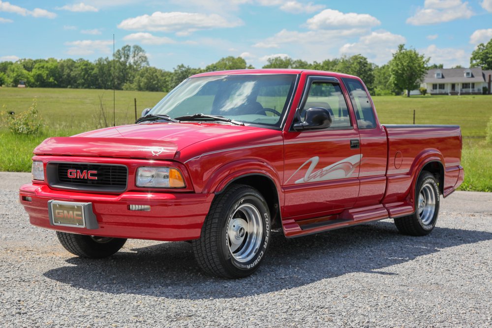1995-gmc-sonoma-tiara-conversion-for-sale-05