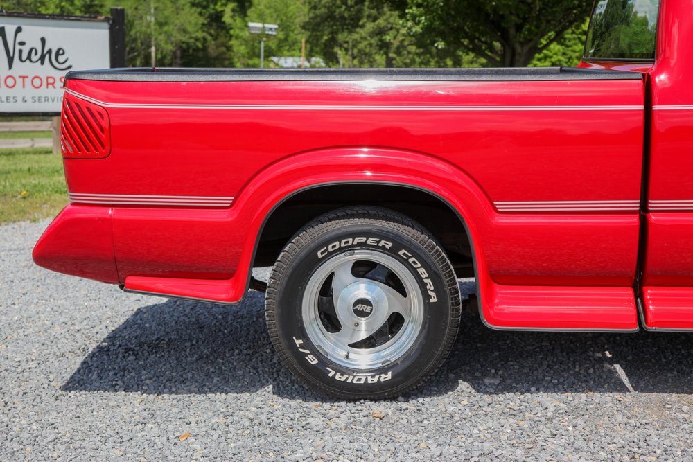 1995-gmc-sonoma-tiara-conversion-for-sale-19