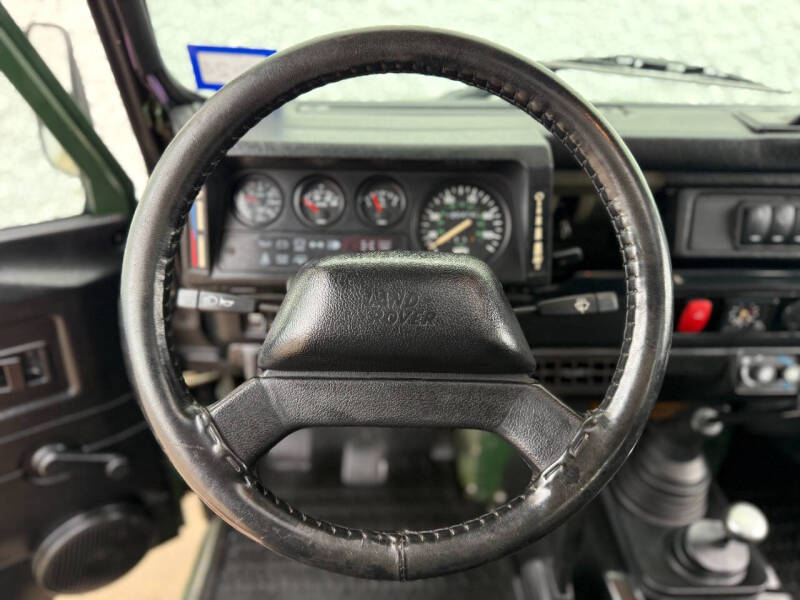1995-land-rover-defender-90-3dr-4wd-suv (19)