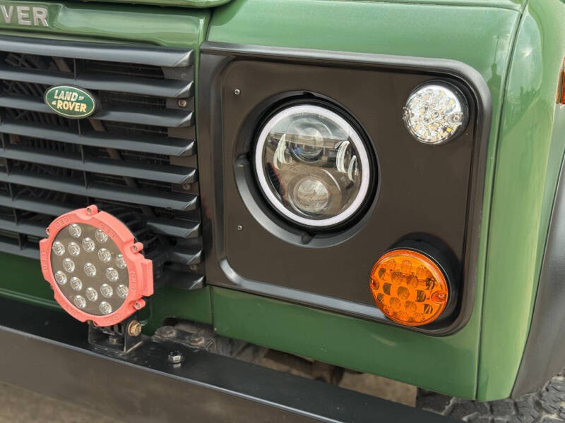 1995-land-rover-defender-90-3dr-4wd-suv (38)