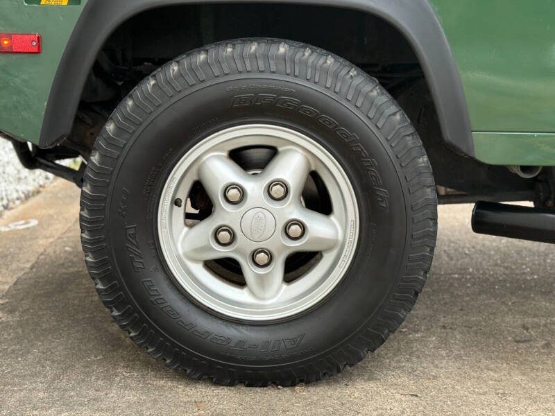 1995-land-rover-defender-90-3dr-4wd-suv (49)