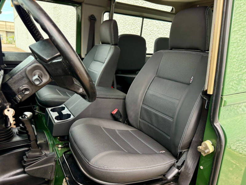 1995-land-rover-defender-90-3dr-4wd-suv (9)