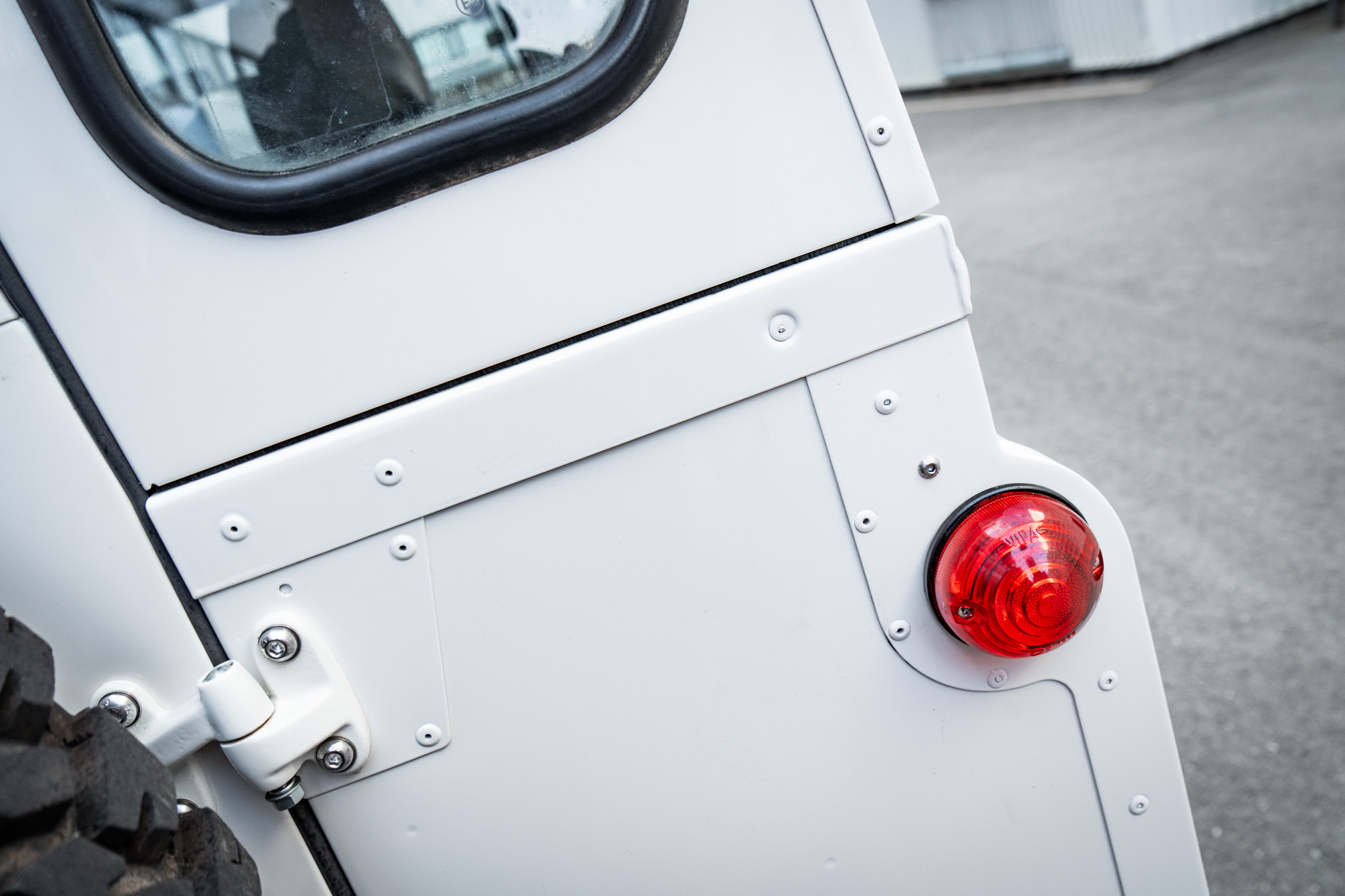 1995-land-rover-defender-90-for-sale-13