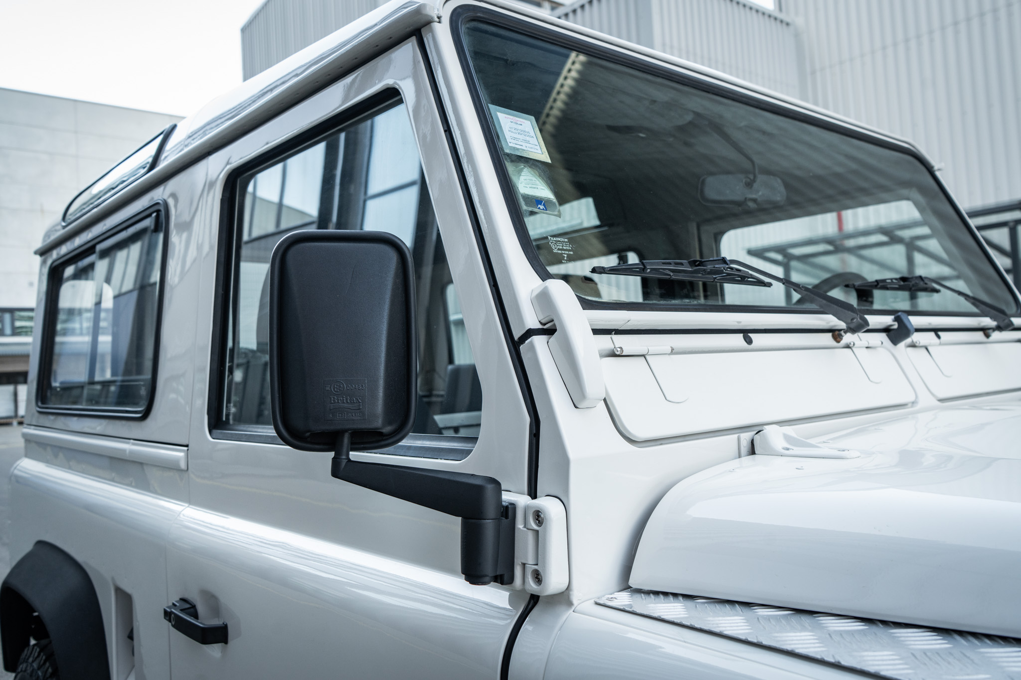 1995-land-rover-defender-90-for-sale-28