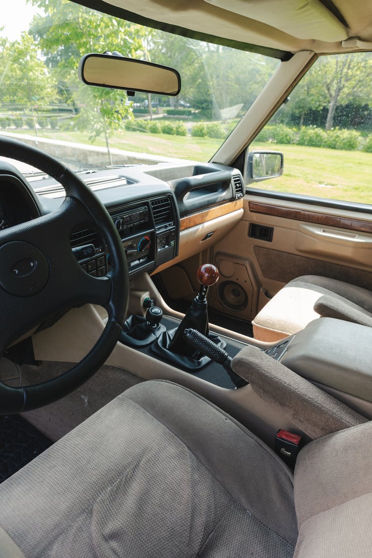 1995-range-rover-classic-for-sale-08