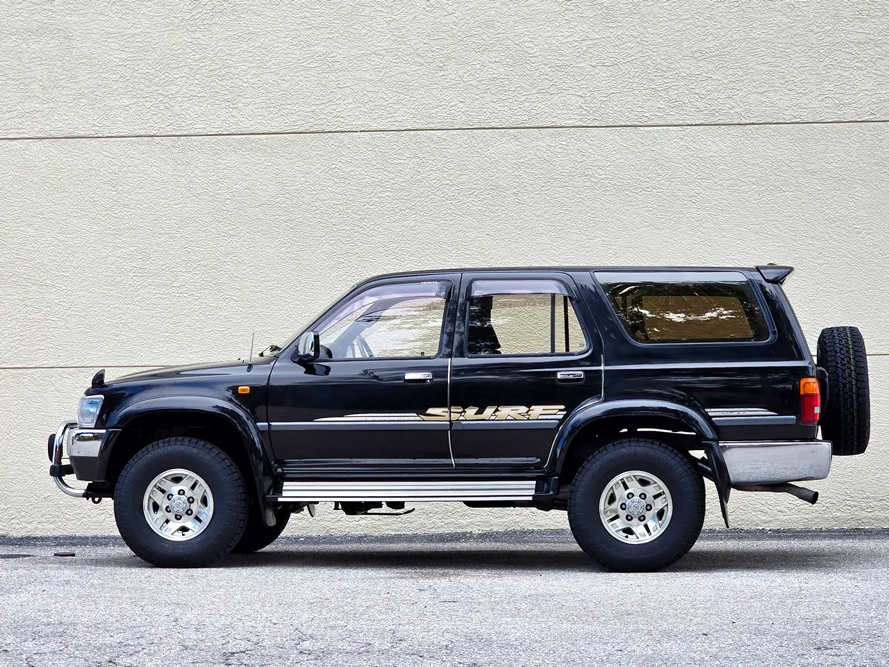 1995-toyota-hilux-surf-ssrx-sport-pack-07