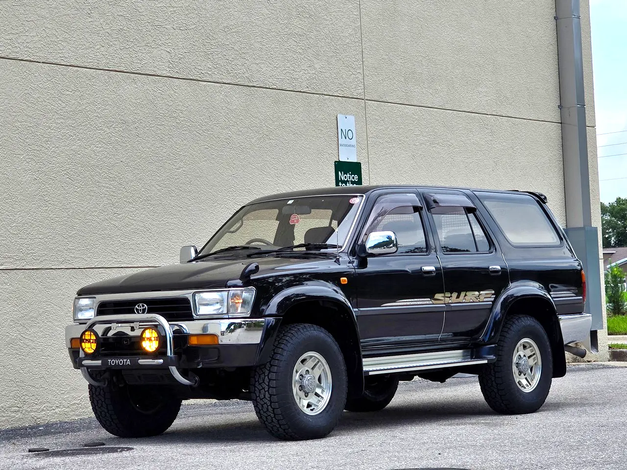 1995-toyota-hilux-surf-ssrx-sport-pack-08