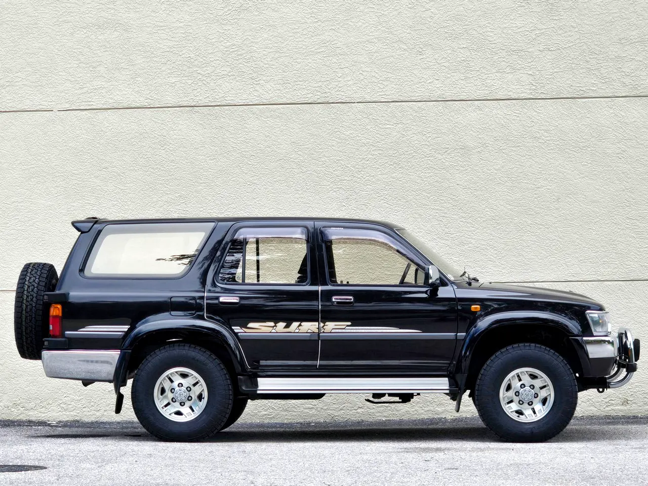 1995-toyota-hilux-surf-ssrx-sport-pack-13