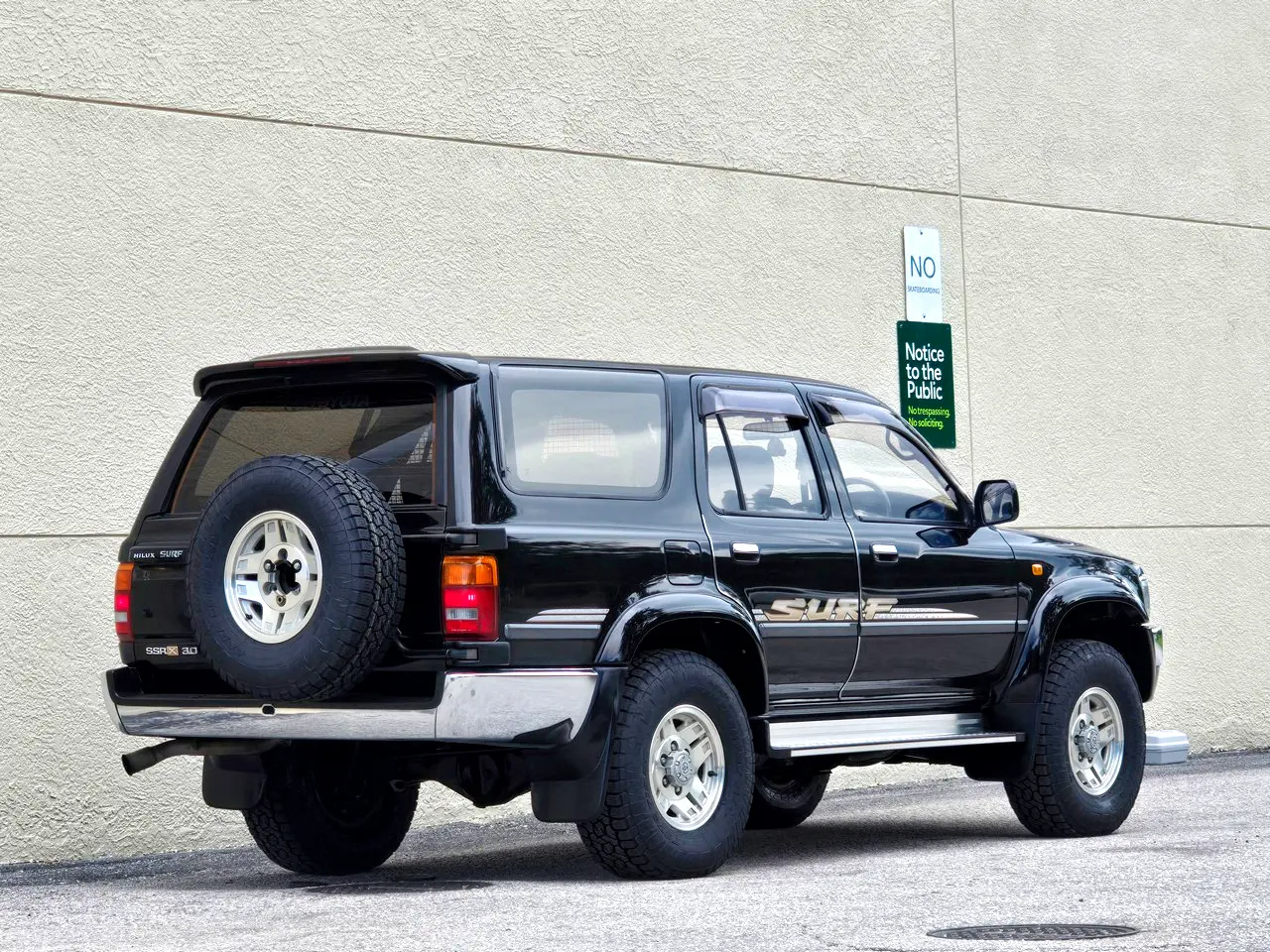 1995-toyota-hilux-surf-ssrx-sport-pack-14