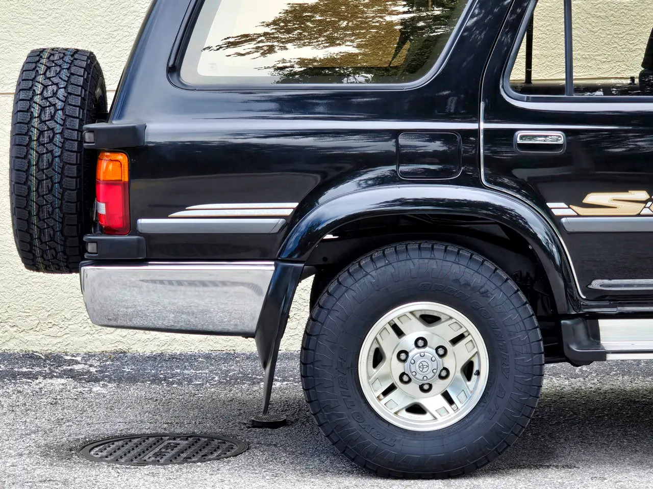 1995-toyota-hilux-surf-ssrx-sport-pack-15