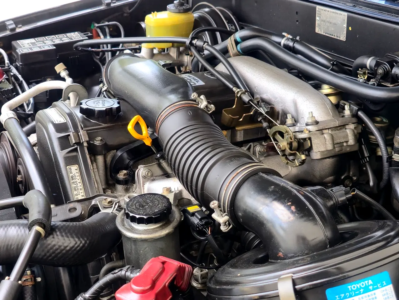 1995-toyota-hilux-surf-ssrx-sport-pack-34