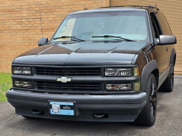 1996-chevrolet-tahoe-k1500-for-sale-01