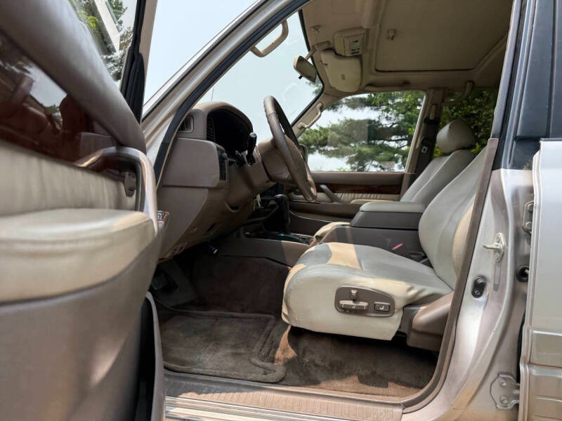1996-lexus-lx-450-base-4dr-4wd-suv (24)