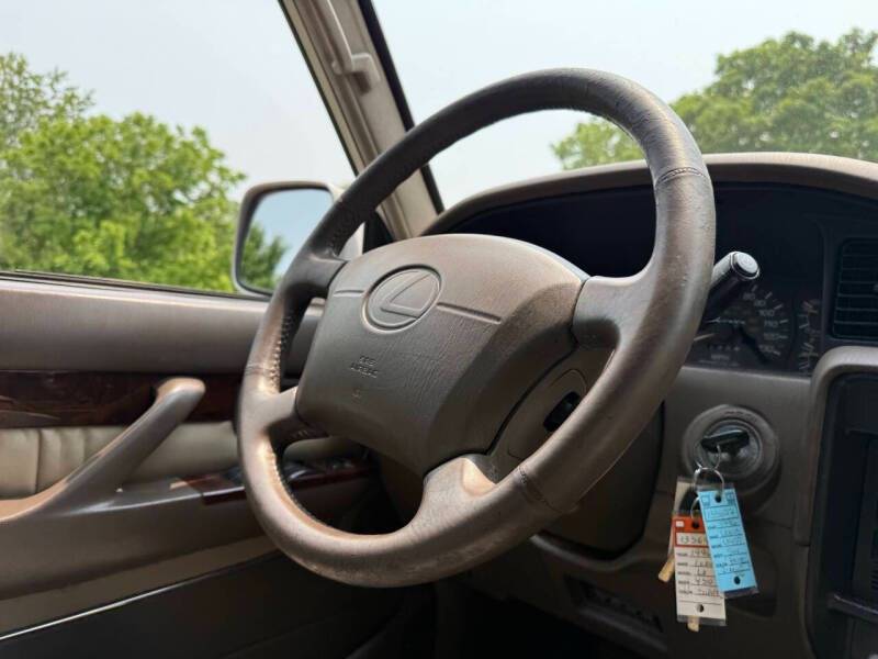 1996-lexus-lx-450-base-4dr-4wd-suv (47)