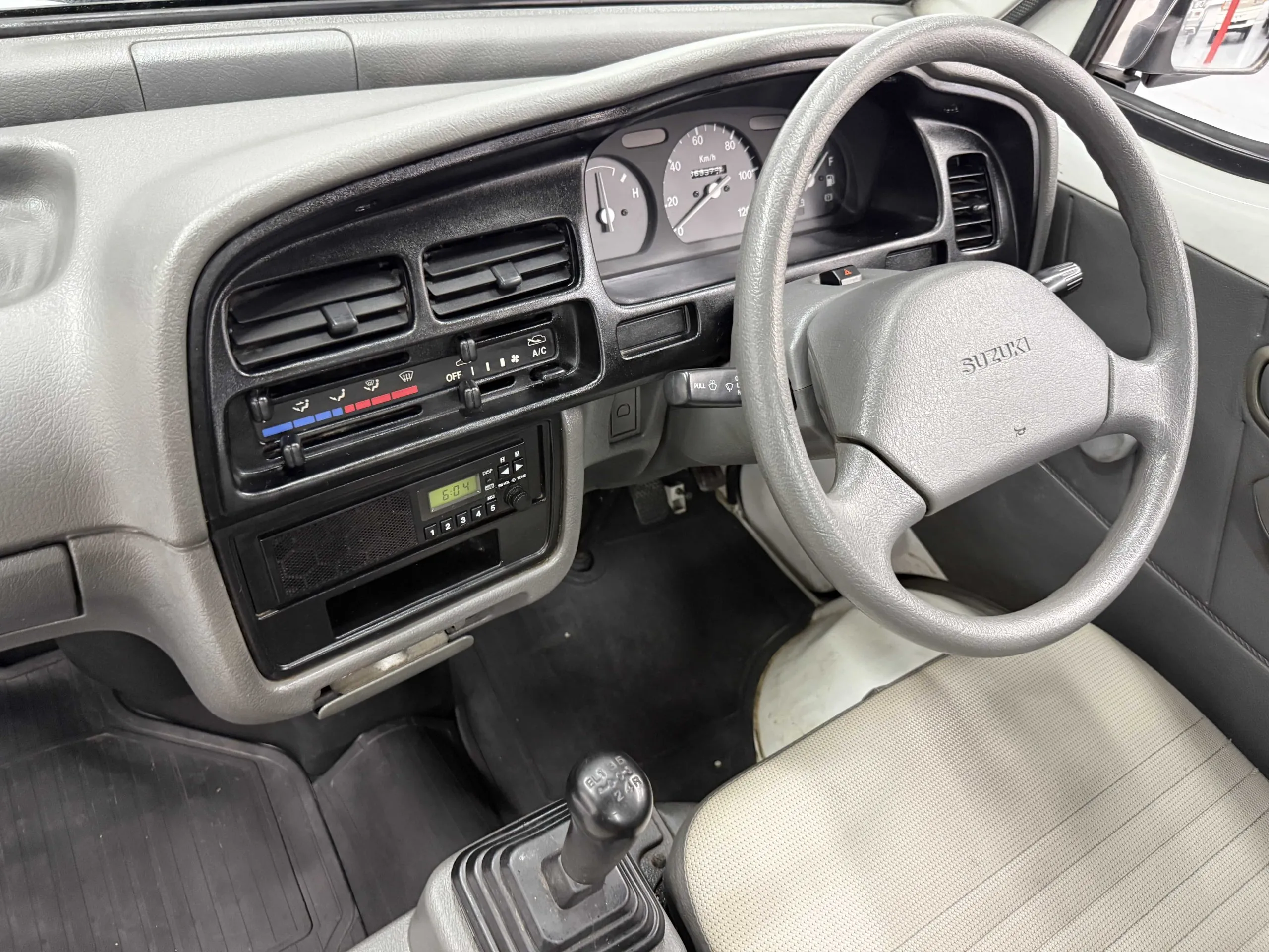 1996-suzuki-carry-4x4-for-sale-30