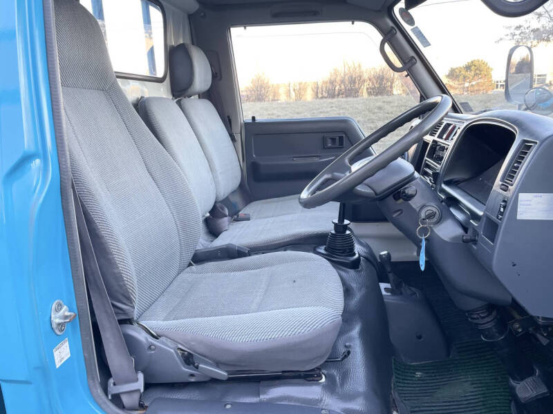 1996-toyota-toyoace (11)