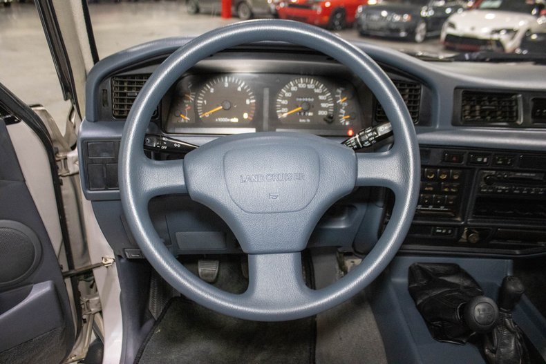1997-toyota-land-cruiser-vx-r-4500 (13)