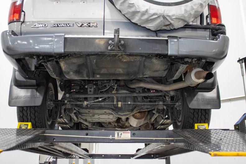 1997-toyota-land-cruiser-vx-r-4500 (26)