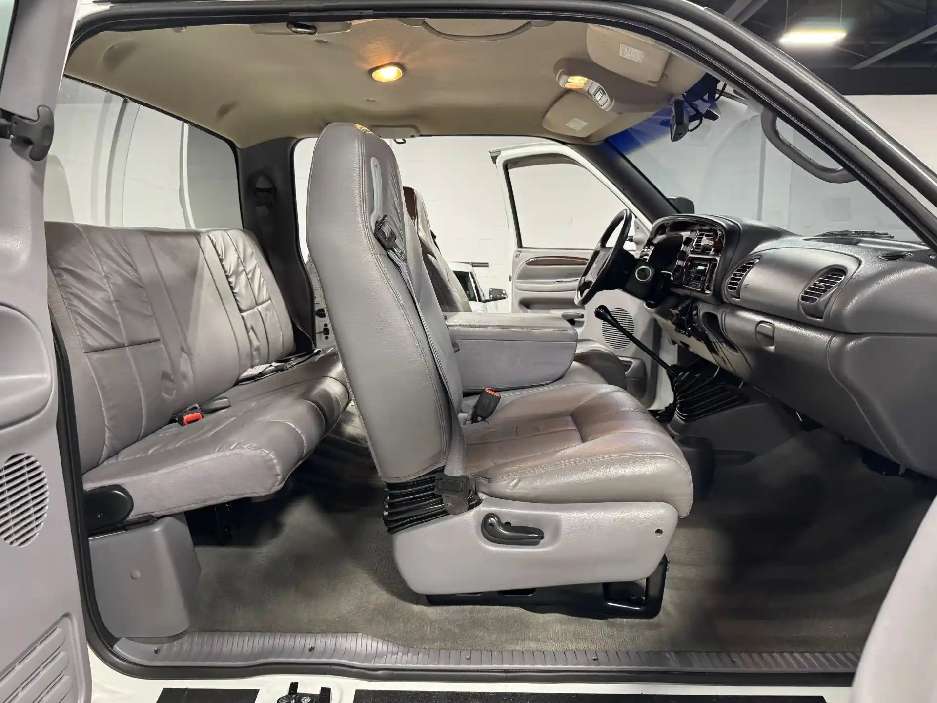 1998-DODGE-RAM-2500-FOR-SALE-HUNT-VALLEY-MD-16